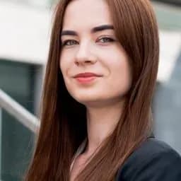 Mary Elizabeth Johnson — Founder, AI Startup